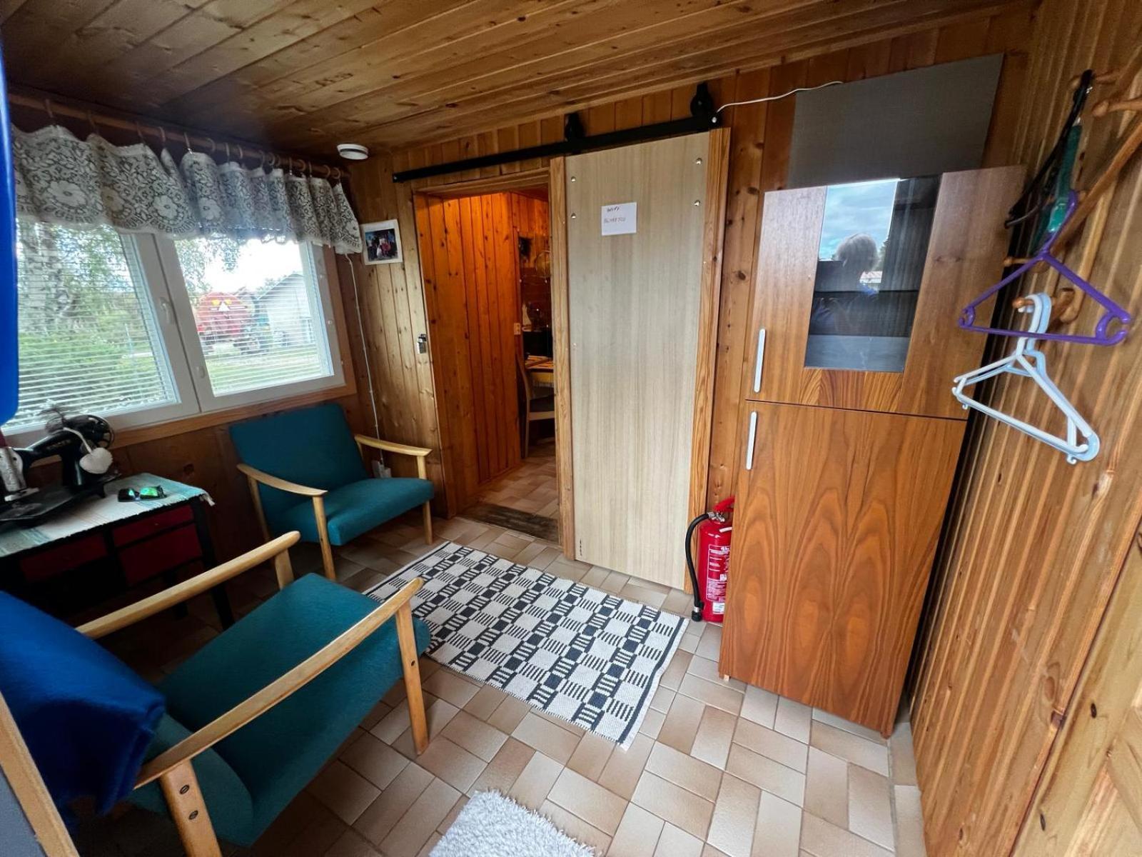 Adorable 1-Bedroom Cottage/Guesthouse In Kittilae Exterior photo