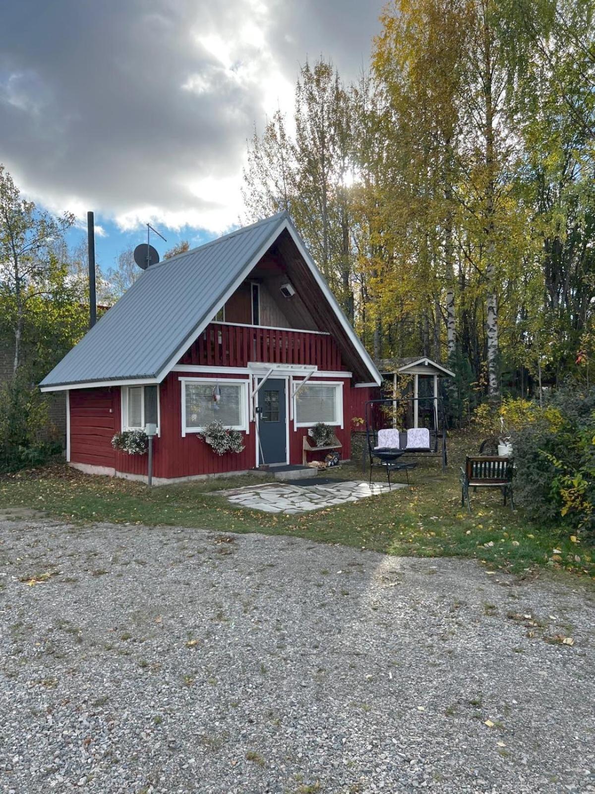 Adorable 1-Bedroom Cottage/Guesthouse In Kittilae Exterior photo